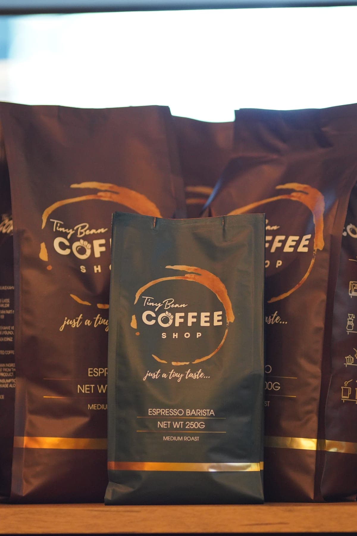 Tiny Bean Espresso Barista 250g paketi rafta